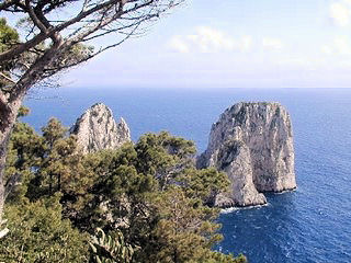 Capri szigete bérautóval